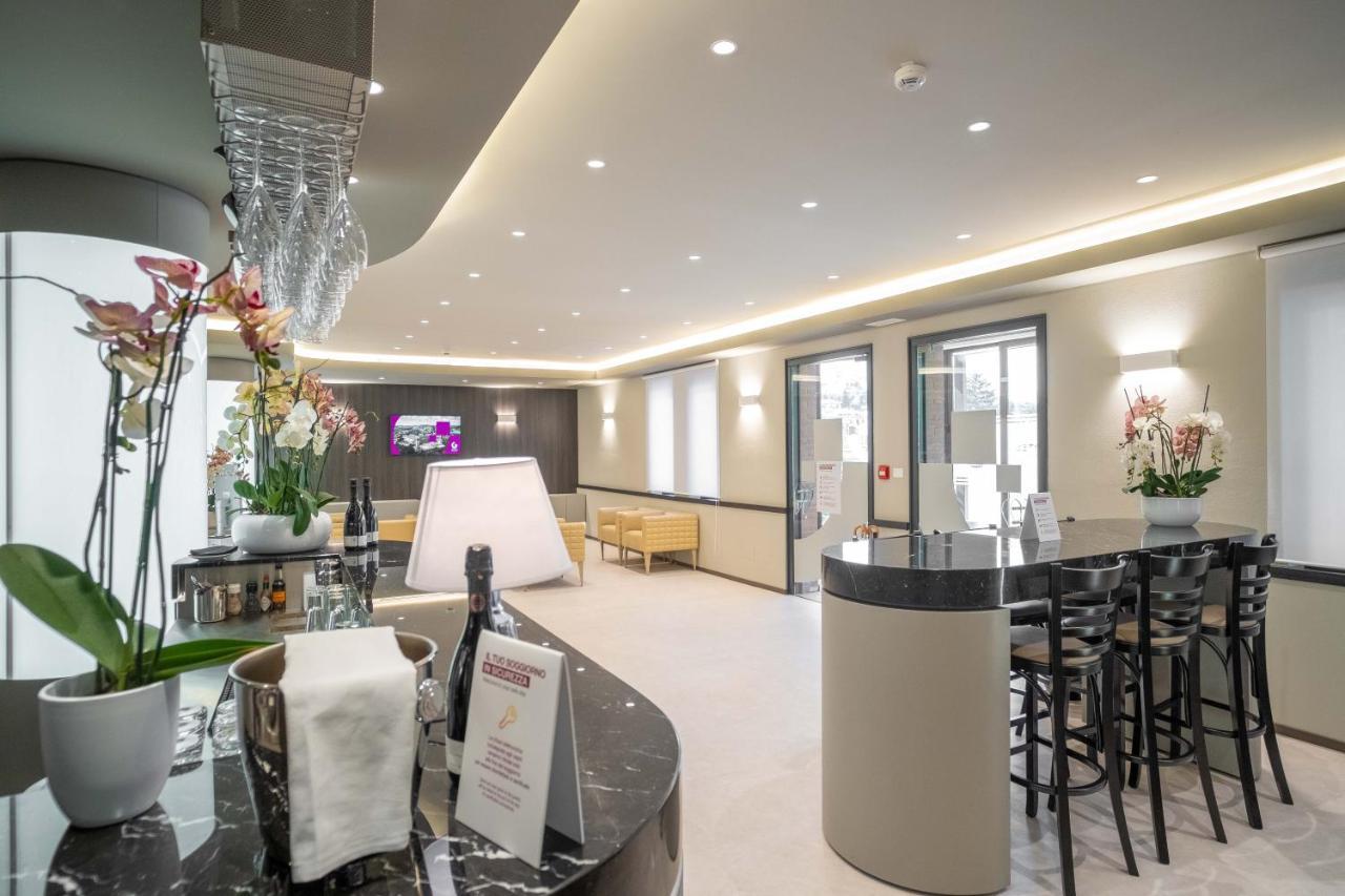 Hotel Guerro Кастелветро ди Модена Екстериор снимка