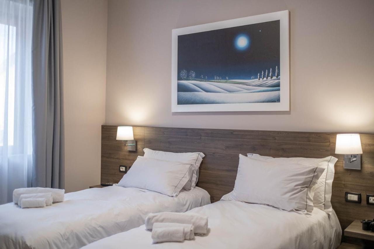 Hotel Guerro Кастелветро ди Модена Екстериор снимка